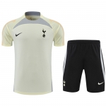 Chandal del Tottenham Hotspur Manga Corta 22-23 Beige - Pantalon Corto Chandal del Tottenham Hotspur Manga Corta 22-23 Beige - Pantalon Corto